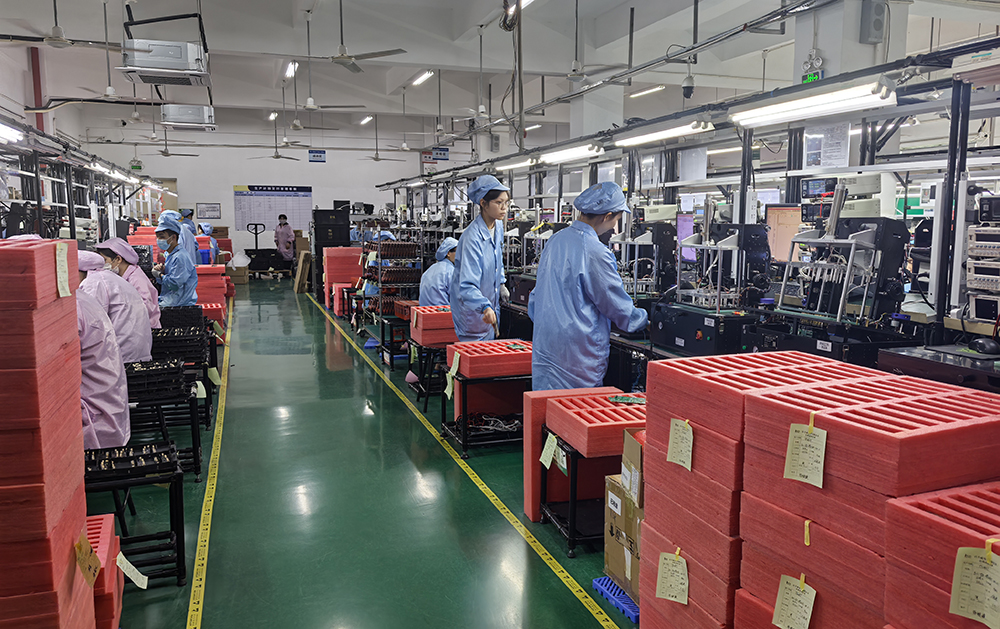 百千成電子SMT貼片加工插件線車間